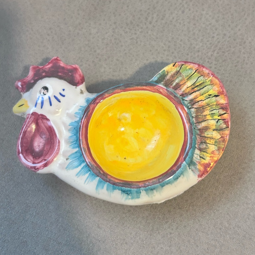 VTG Fima Deruta Italian hand painted ceramic egg holder rooster chicken 3”